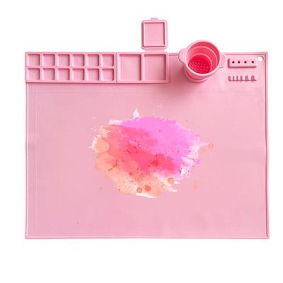 Silikonmatte zum Malen Silikonblatt mit Palette Wiederverwendbare Graffiti-Bastelmatte mit Becher Waschbares Zeichenbrett für Kinder DIY