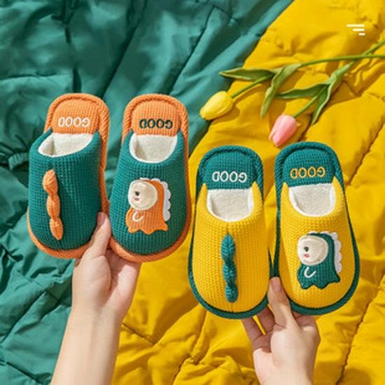 Xinwang Rabbit Linen Slippers for Kids: Summer Indoor Silent Cotton Slippers for Men and Women.