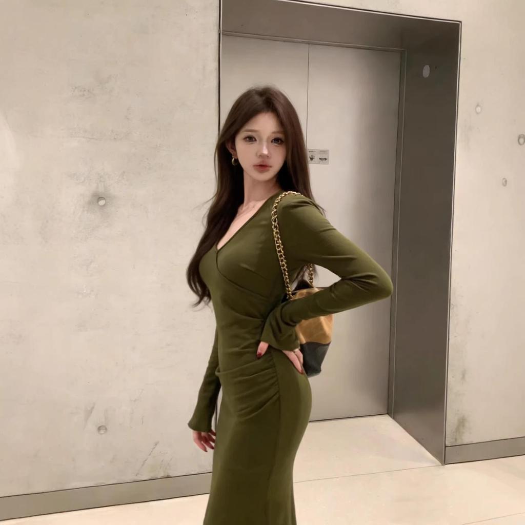TZ7420 Women's Autumn/Winter Slim Fit V-Neck Knit Fishtail Dress