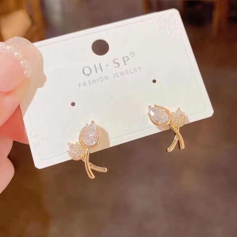 1 Pair Women Earrings Tulip Design High-end Shiny Rhinestone Geometric Electroplating Daily Wear Bright Luster Imitation Pearl F