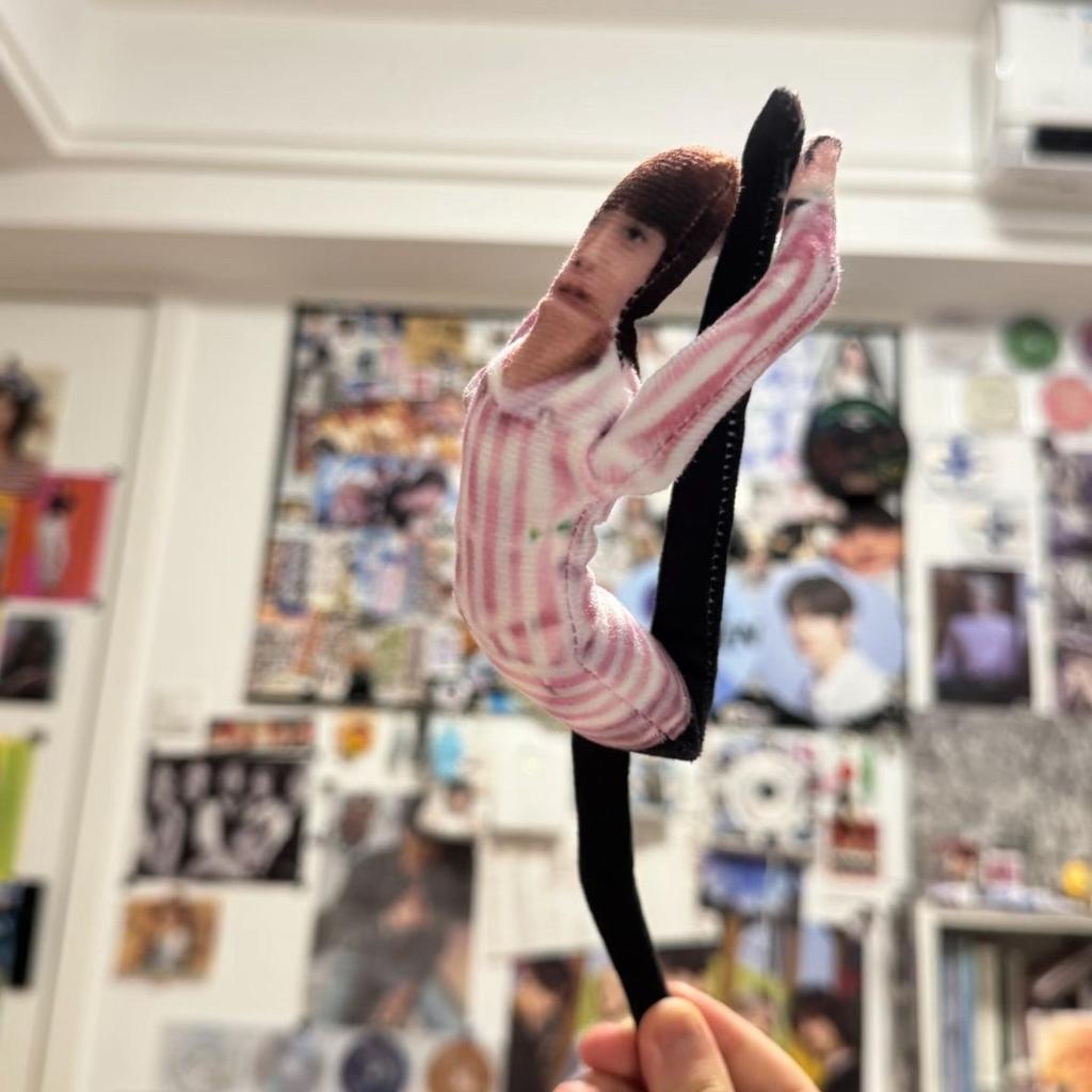 28Cm Soobin Abstract Cotton Doll With Skeleton Body Cotton Filled Desk Ornament Birthday Present For Kpop Fans