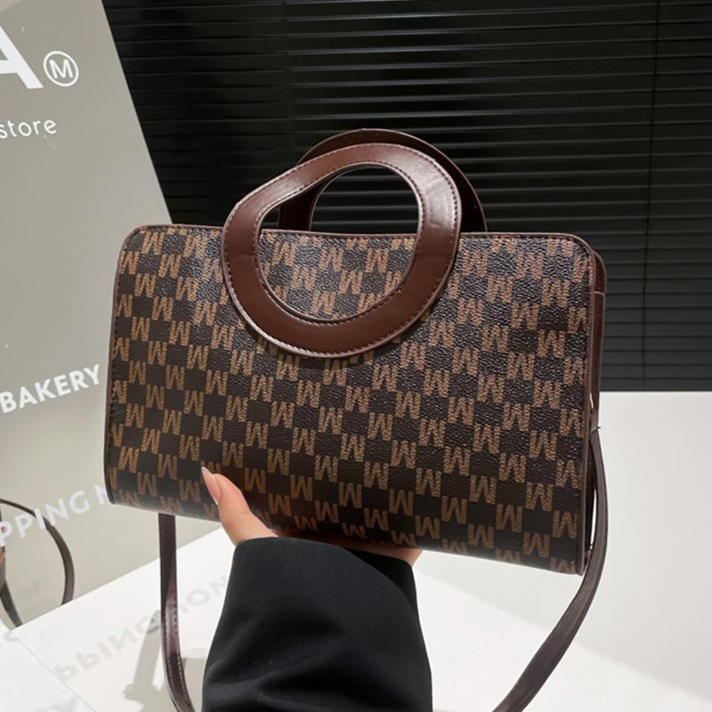 

Премиальный ретро портативный квадратный мессенджер женская сумка 2025 новая модная сумка на плечо сумка для доставки коричневый