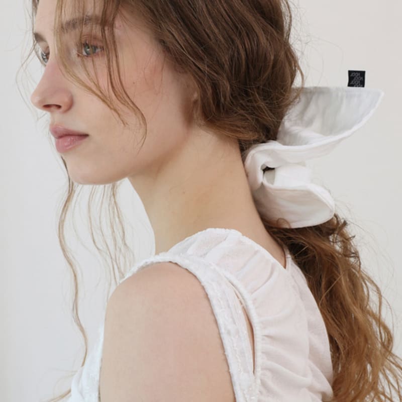 voor Cotton Flower Square Scrunchie_White