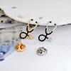 1pc Creative Doctor Stethoscope Brooch Cartoon Dripping Oil Metal Badge Trendy Versatile Clothing Bag Accessories Brooch