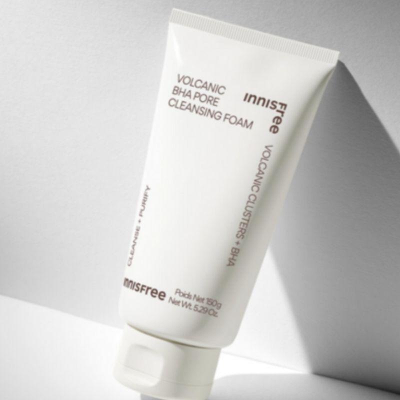 Innisfree Volcanic BHA Pore Cleansing Foam (250 G)