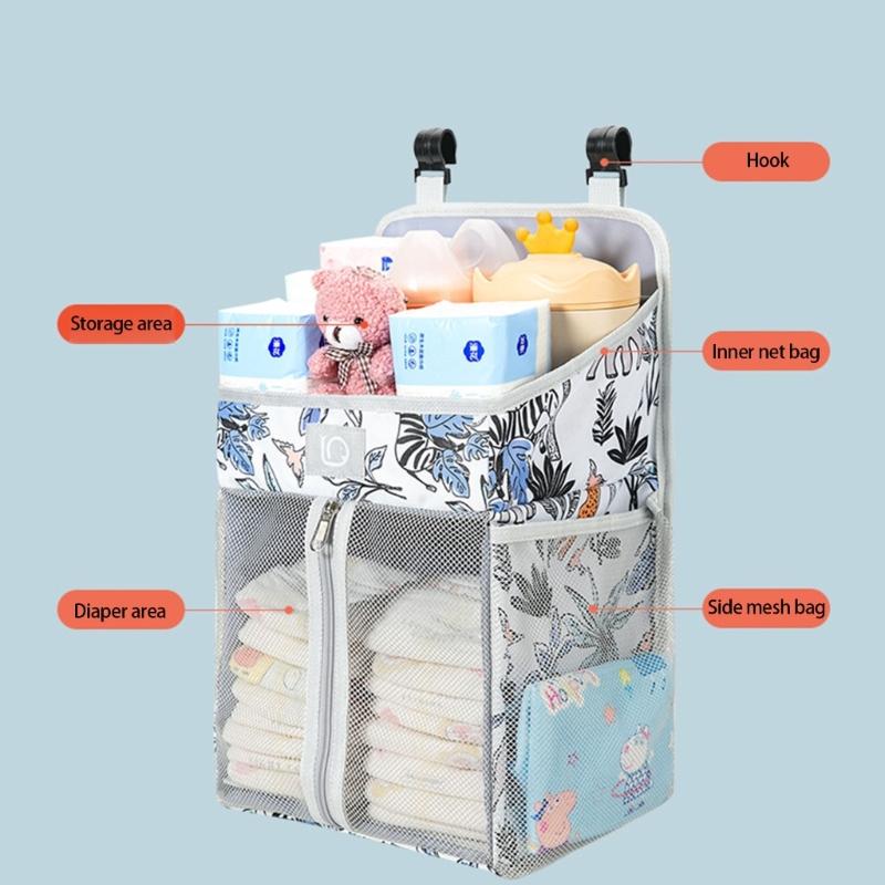 Noční stolky pro miminka Vícekomorové organizéry Se zapínací přihrádkou na pleny Omyvatelná oxfordská tkanina Závěsné řešení pro ukládání