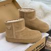 Real fur integrated thick-soled warm cotton shoes, new winter versatile velvet thickened short boots, snow boots