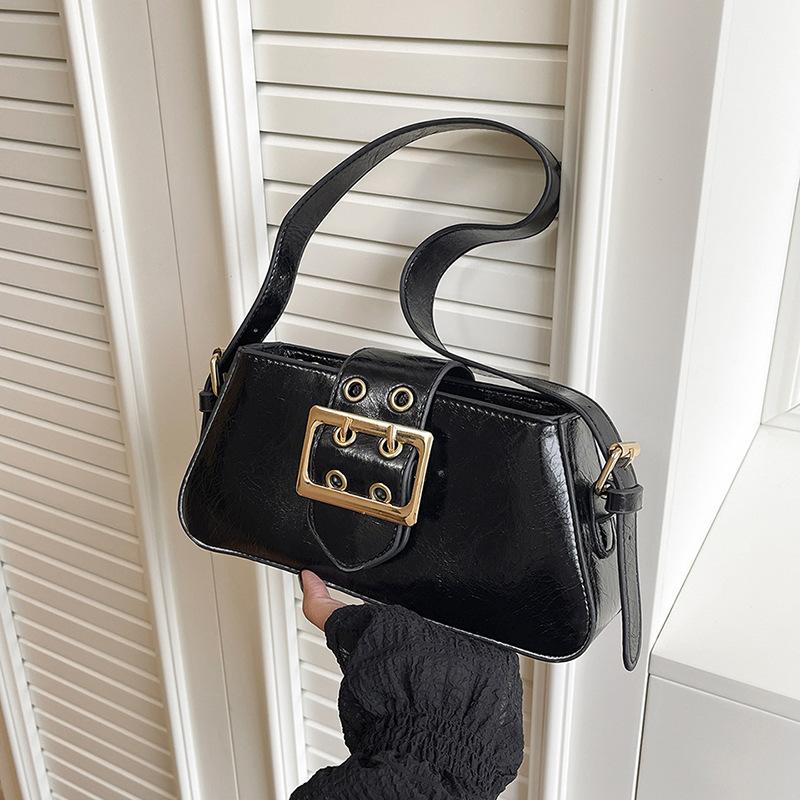 

Niche small bag women s summer new high-end textured messenger bag single shoulder underarm handbag чёрный