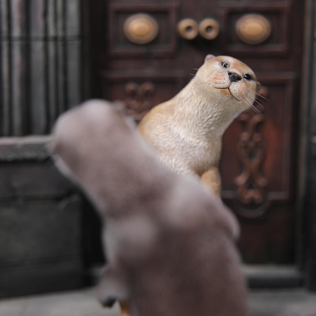 JXK Otter Otter Figur Statue Miniatur Fuchs Resin Modell Schreibtischzubehör Dekoration Geburtstagsgeschenk Bemaltes Fertigprodukt