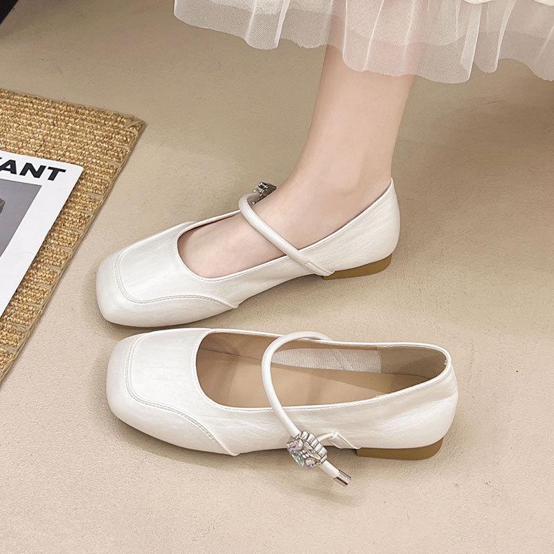 Xiaoxiangfeng with Skirt and Small Single Shoes for Women's Summer 2025 New Fashionable Versatile Shoes with Small Soft Soles Mary Jane Shoes
