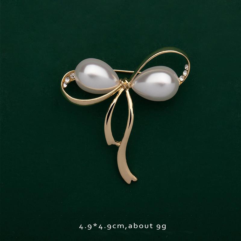 Cute Fashion Animal & Fruit Lapel Pin Brooch Badge for Backpack