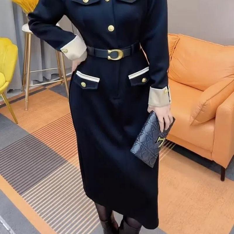 Large Size Small Fragrant Style Long Sleeved Women's Autumn and Winter New Fashion Style Slimming and Base Dresses