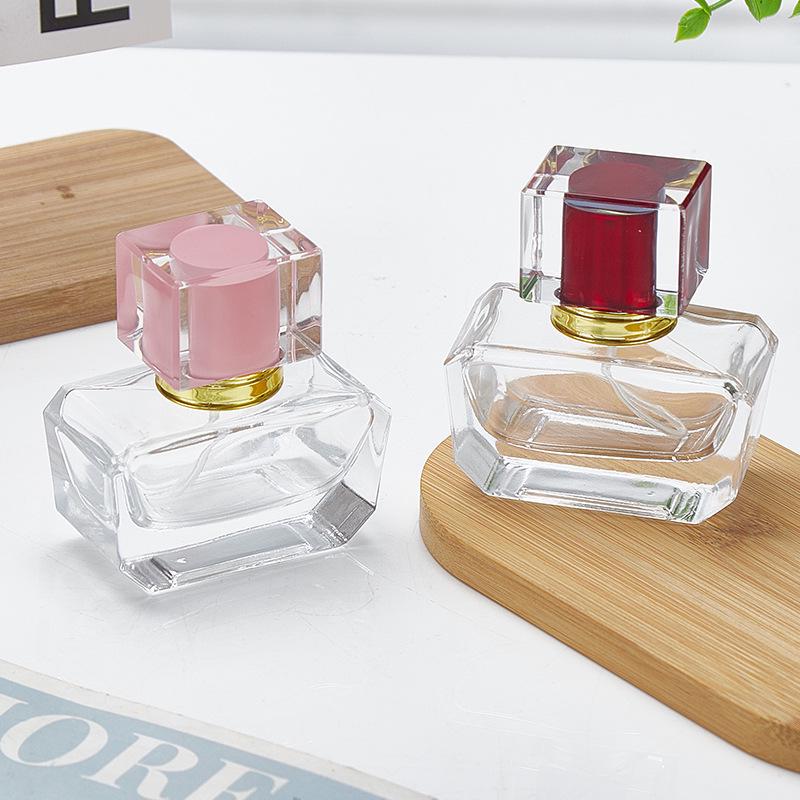 30ml Transparent Glass Perfume Bottle with Thick Base and Spray Nozzle