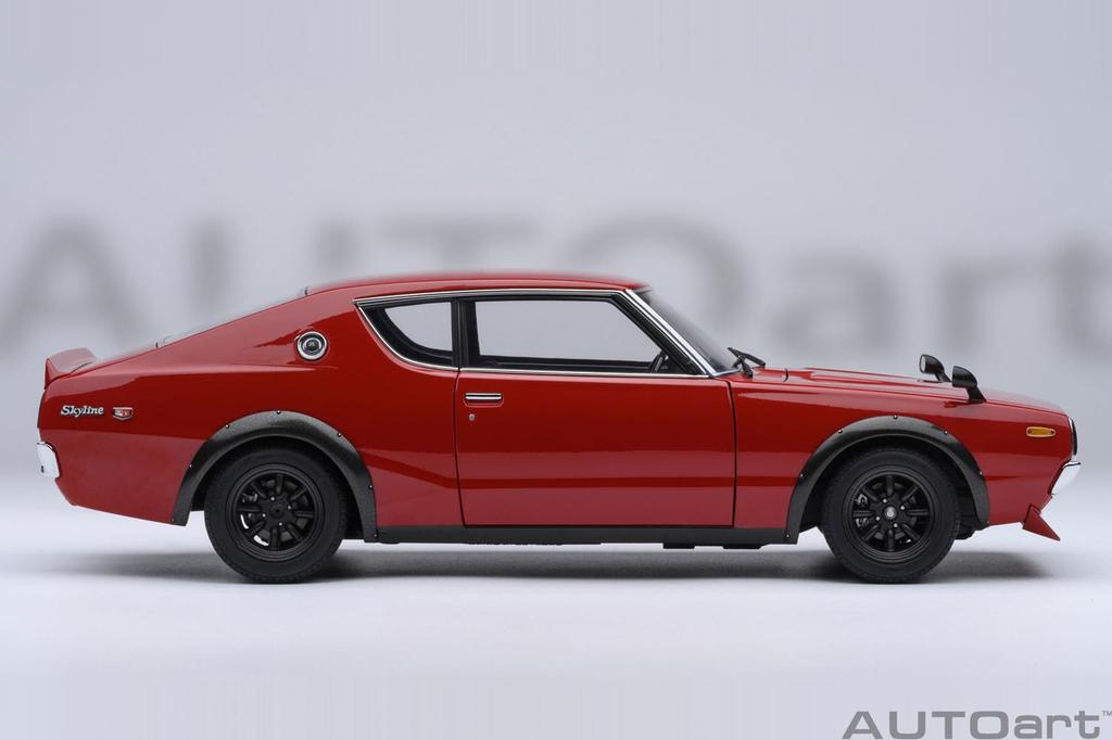 AUTOart Scale Nissan Skyline Tuned Version Red Finished Model 77468 1/18 2000GT-R (KPGC110)