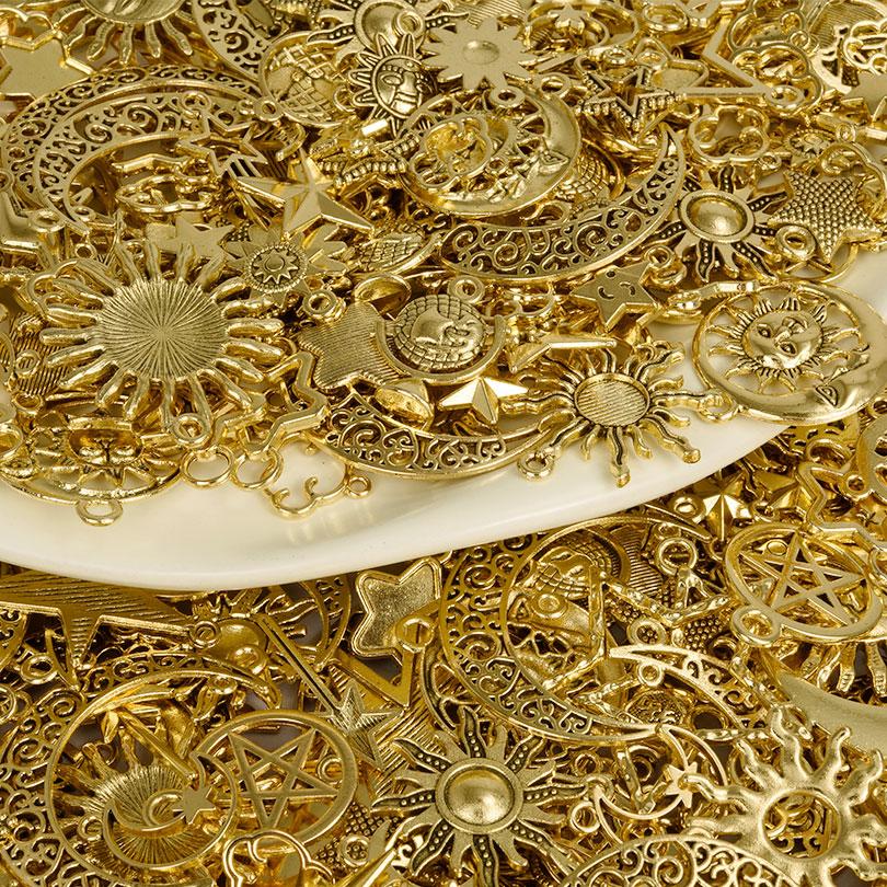 Random Mix Sun Moon Star Charms For Jewelry Making Bulk Vintage Le Soleil Metal Pendant Charm DIY Women/Men Accessories Material