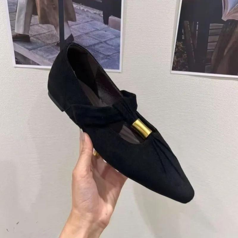 Fashion 2025 Fall New French Shallow Inside Increase Retro Mary Jane Shoes Women's Flat Single Shoes