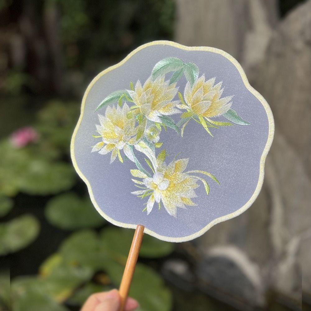 Ancient Chinese Style Chinese Style Fan Handheld Tassels Embroidery Fan with Pendant Floral Pattern Silk Fan Chinese Wedding