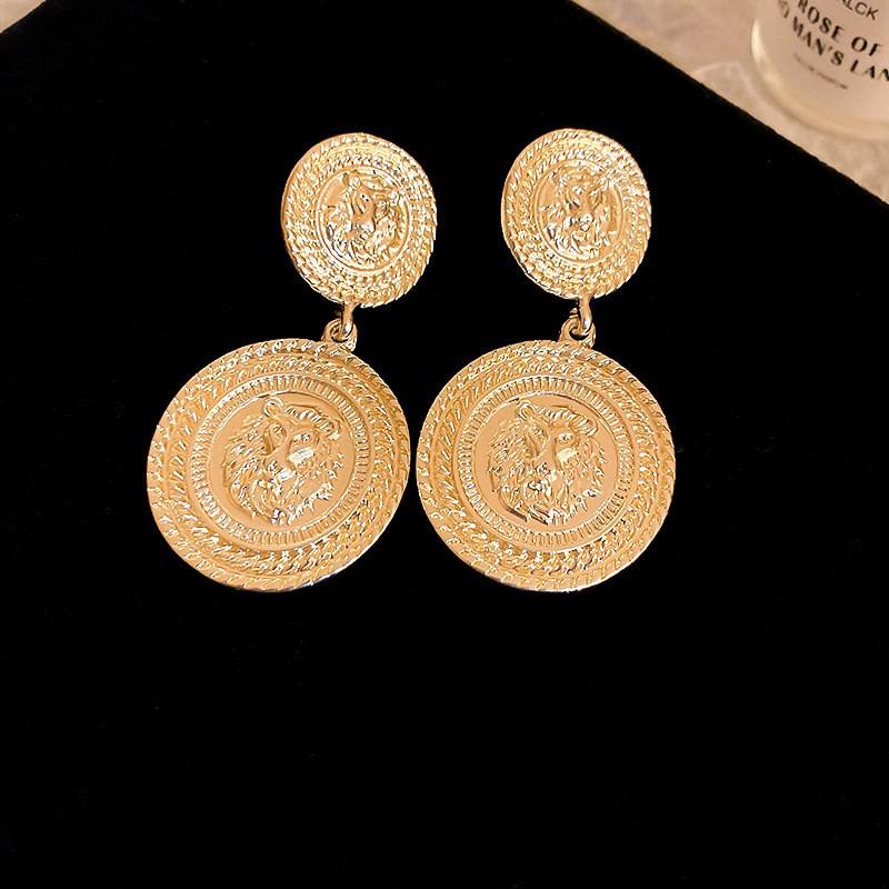 Vintage Silver Needle Round Flower Tassel Earrings - Retro Metallic Studs for Women