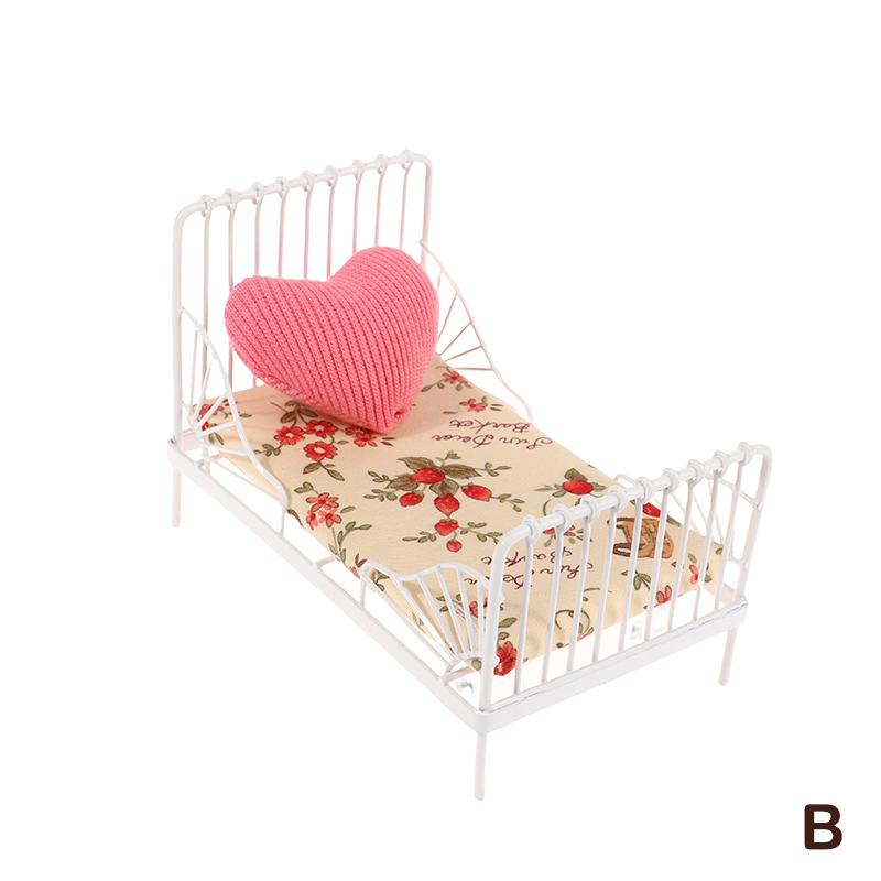 1:12 Dollhouse Mini European Iron Bed Cradle Bed Cushion Mattress Bedroom Decor