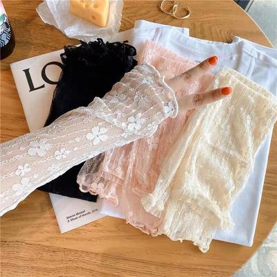 Lace UV Protection Arm Sleeves for Women Summer Thin Ice Silk UV Arm Covers for Driving, Cycling, and Outdoor Activities