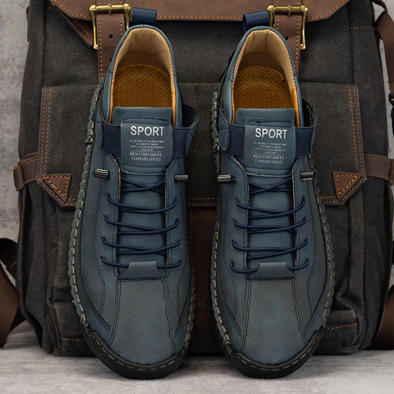 Fashion New Handmade Leather Men Shoes Casual Slip On Loafers Breathable Leather Shoes Men Flats Fashion Moccasins Tooling Shoes
