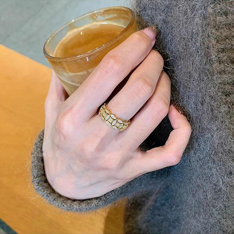 Qian Duo Duo Women s Vintage Gold Five Emperors Coin Ring: Exquisite Retro Niche Index Finger Band Adjustable Open Size