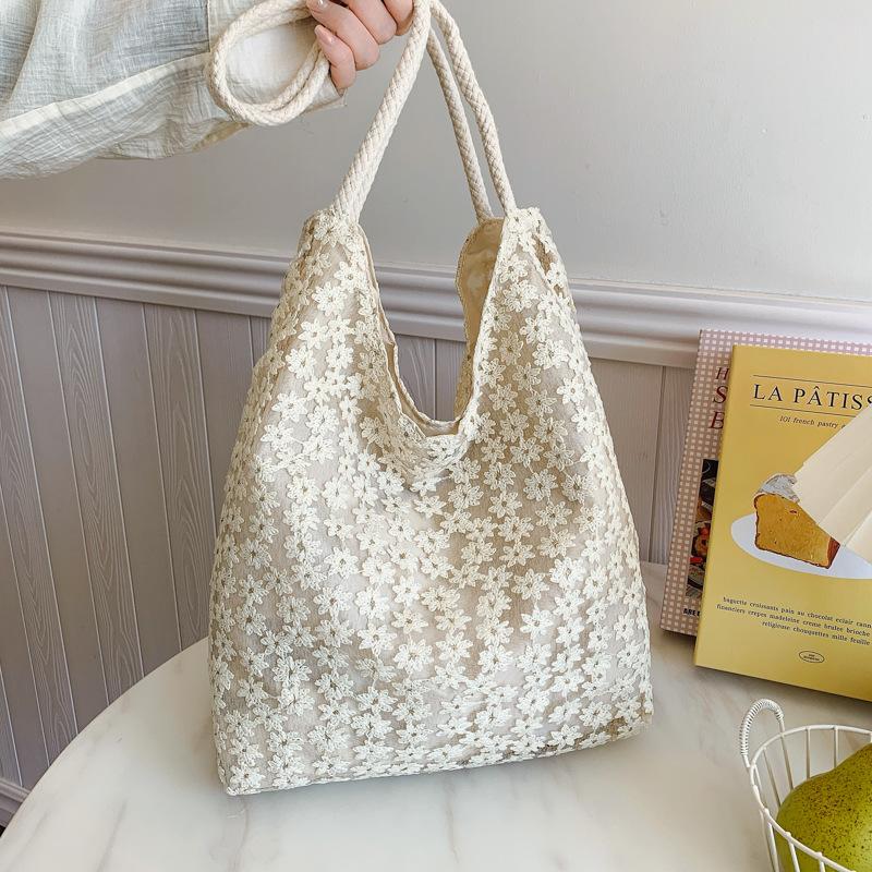 2025 New Elegant Flower Shoulder Bag Large Capacity Underarm Bag Women's Bag Student Canvas Commuter