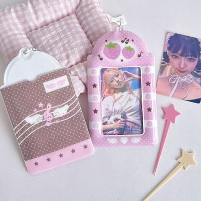 1 db Aranyos Eper Kártyatartó Rózsaszín K-pop Fotókártya Tartó Bálvány Fotókártya Védőtasakok Páros Képbemutató Tok
