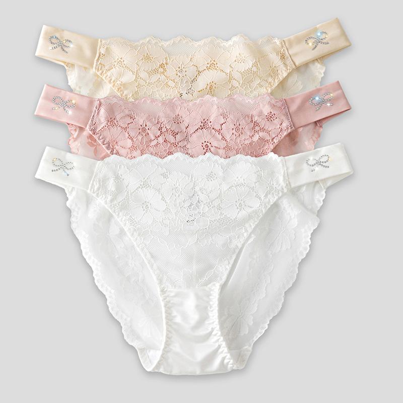 Femei Respirabil Stras Decor Slip Lenjerie de corp Talie joasă Chiloți din dantelă Satin Mătase Confortabil