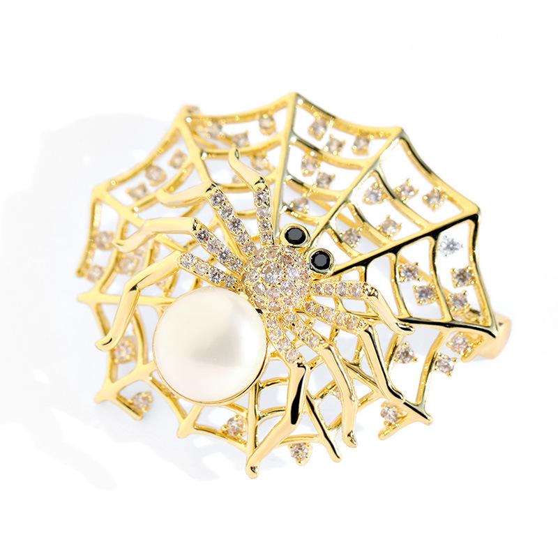 Bo Xin Yun Crystal Spider Brooch: Rotatable, Cute Korean Fashion Jacket Accessory Pin