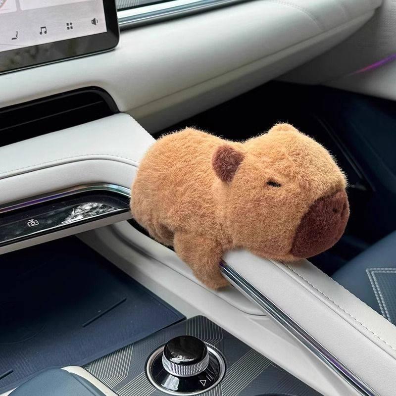 

Capybara Plush Gear Shift Ornament for Car Interior Décor