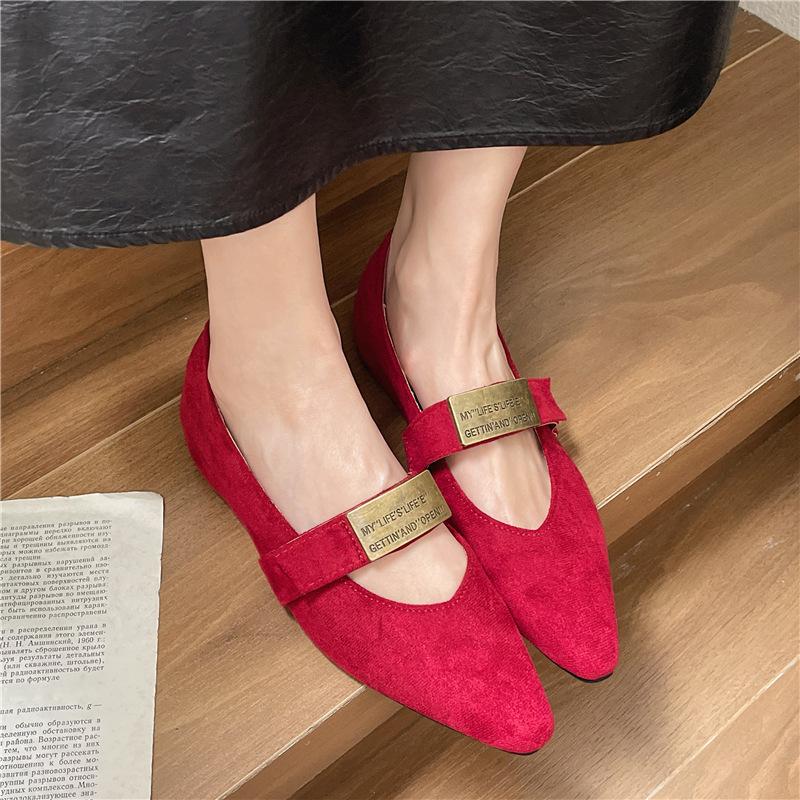 Fashion Female Shoes 2025 Slip on Women's Flats Light Casual Flats Women Metal Decoration Pointed Toe Low Heel Soft Bottom Shoes Ladies