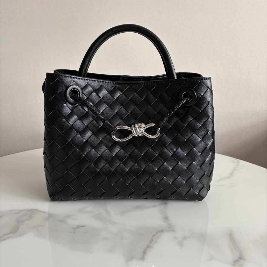 High End Fashion Genuine Leather Women's Handbag Woven Handbag