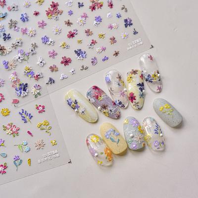 Bunte funkelnde Glasfragmente Frühlingswildblumen Hochwertiger Klebstoff Flash Nagelsticker Kunstdekorationen Design T-3784