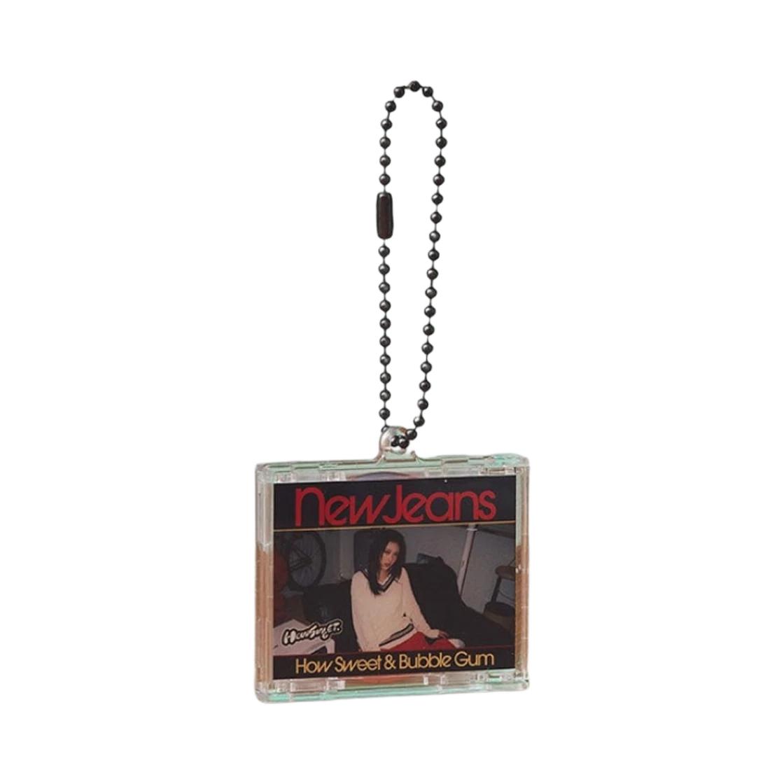 NewJeans How Sweet Mini CD Case Keyring Haerin ONE SIZE