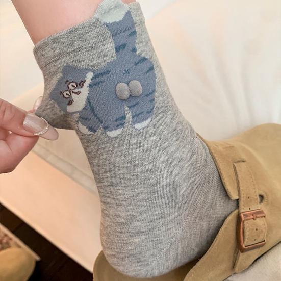 2 Pairs Cat Socks with 3D Balls Funny Cartoon Cat Socks Casual Crew Socks Christmas Birthday Gifts for Cat Lovers Men Women