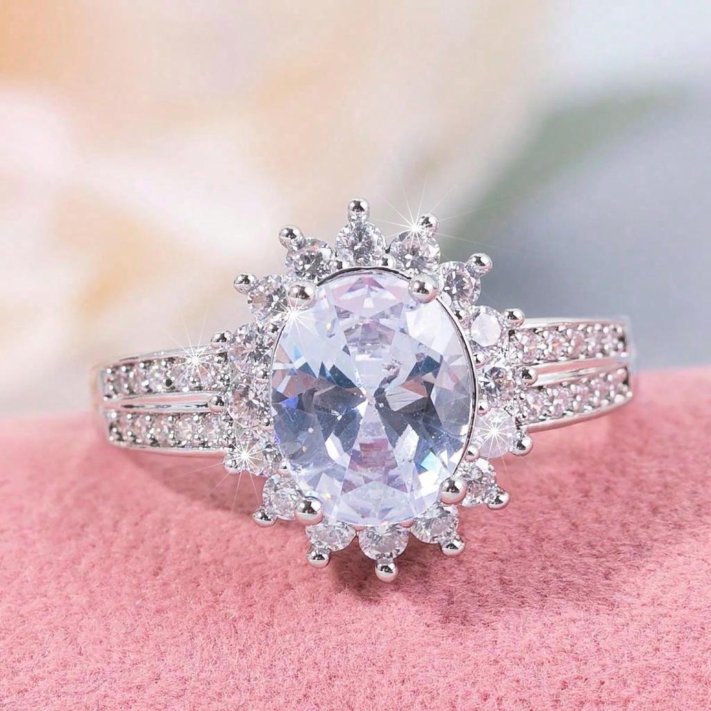 A luxurious geometric fashion women's engagement ring from Europe and America, suitable for weddings, engagement parties, and holiday jewelry