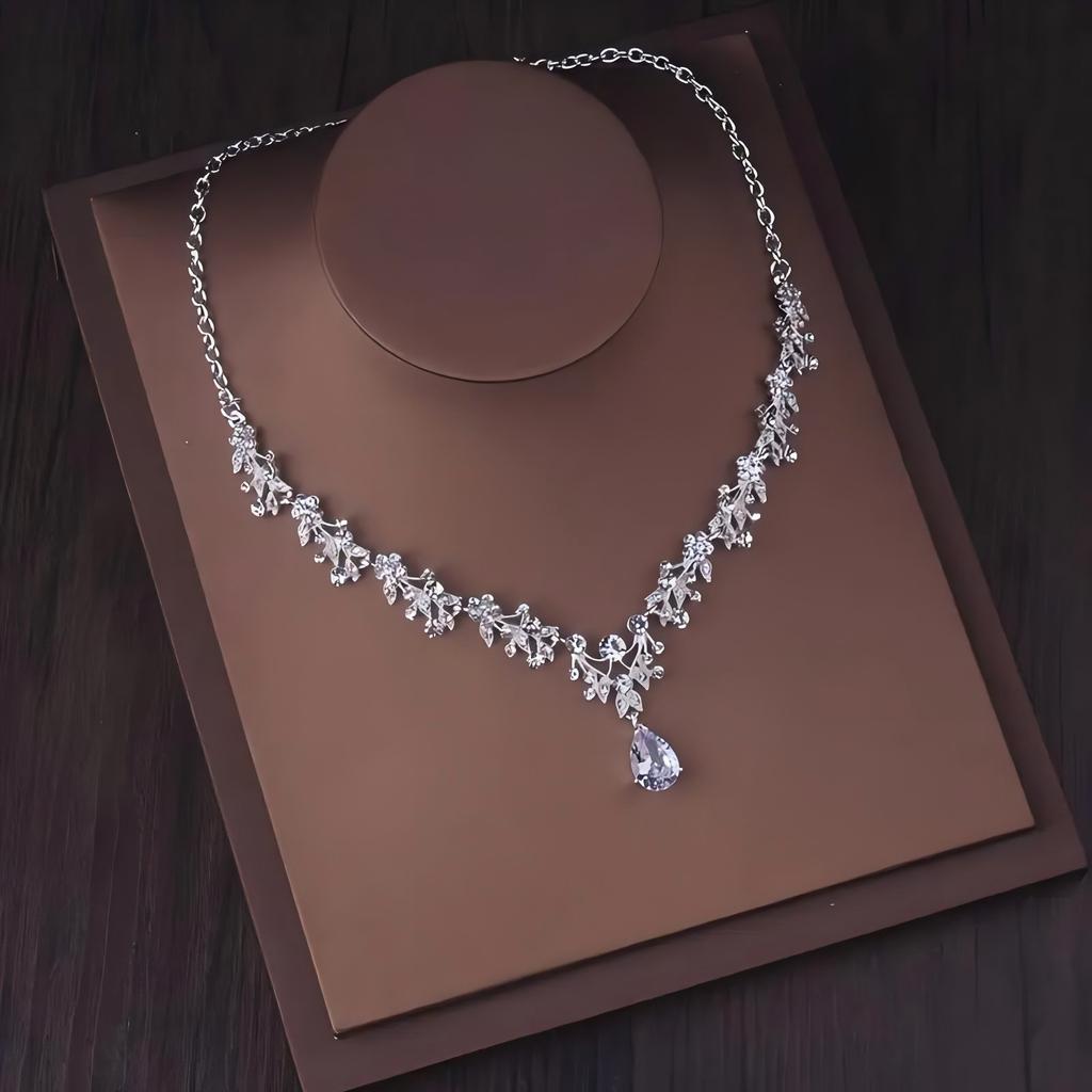 Fashion Bridal Jewelry Wedding Accessories Zircon Rhinestone Set Wedding Banquet Party Versatile Luxury Women's Necklace Earring