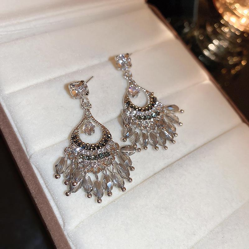 Silver Needle Geometric Rhinestone Tassel Earrings - Luxury Ethnic Style Crystal Studs
