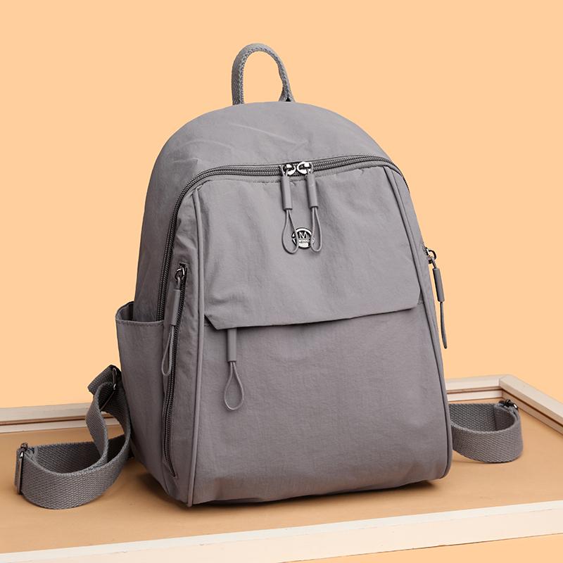 Women's Lightweight Backpack Large Capacity Student Schoolbag Travel Backpack Computer Bag