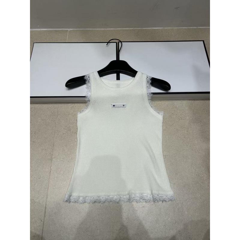 2026 Summer Lace Knit Round Neck Slimming Vest: Versatile Casual Fashion Top