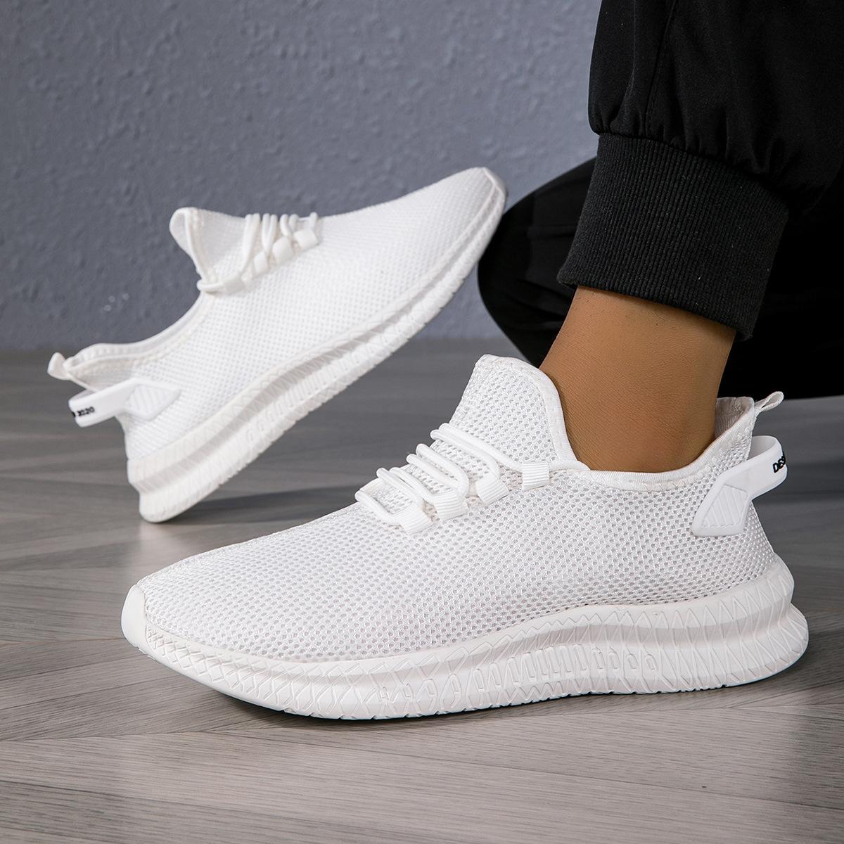 Large size large size casual mesh shoes ultra-light sports coconut running shoes EV Jinjiang cold sticky 39