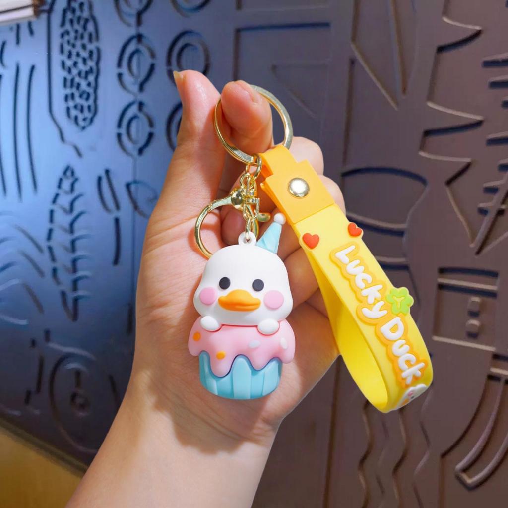 Entzückender Enten-Schlüsselanhänger: Weicher Gummi-Tier-Persönlichkeits-Anhänger für Taschen, Autos und mehr