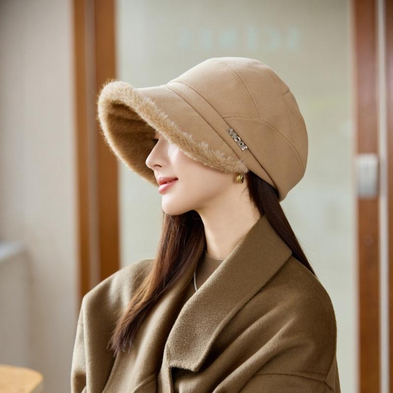 New Cap Women's Autumn and Winter Velvet Thickened Octagonal Hat Bucket Hat