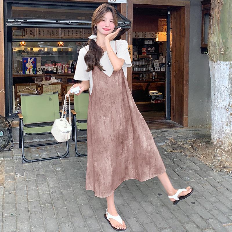 Summer 2025 Women's Gradient Suspender T-Shirt Dress - Age-Reducing, Fake Two-Piece, Medium-Length