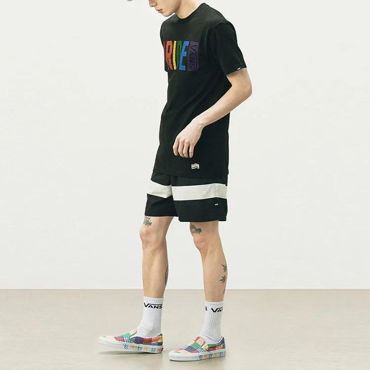 Vans PRIDE T-Shirts Unisex Black Crew Neck Moderate Straight Fit (Unisex) T-Shirts VN0A5E7TBLK