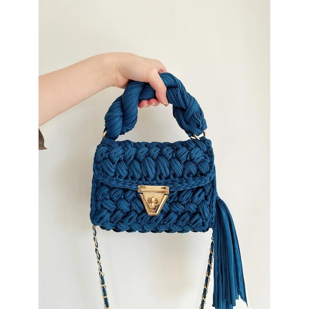 Fashion Wool Knitting Handmade Crochet Shoulder Bag Tassel Fabric Bags for Women Designer Thread Crossbody Fin Bag