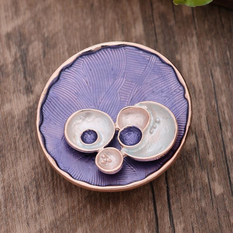 Heiß verkaufende emailierte geometrische Blume magnetische Brosche, modische kreative Blumenbrosche für Damen