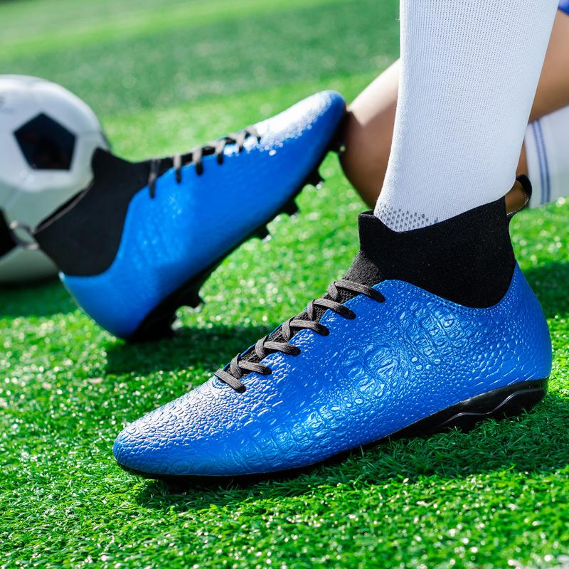 Spot for New Football Shoes Men and Women Adult Boys Middle School Students Artificial Grass Spike Training Shoes Jinjiang