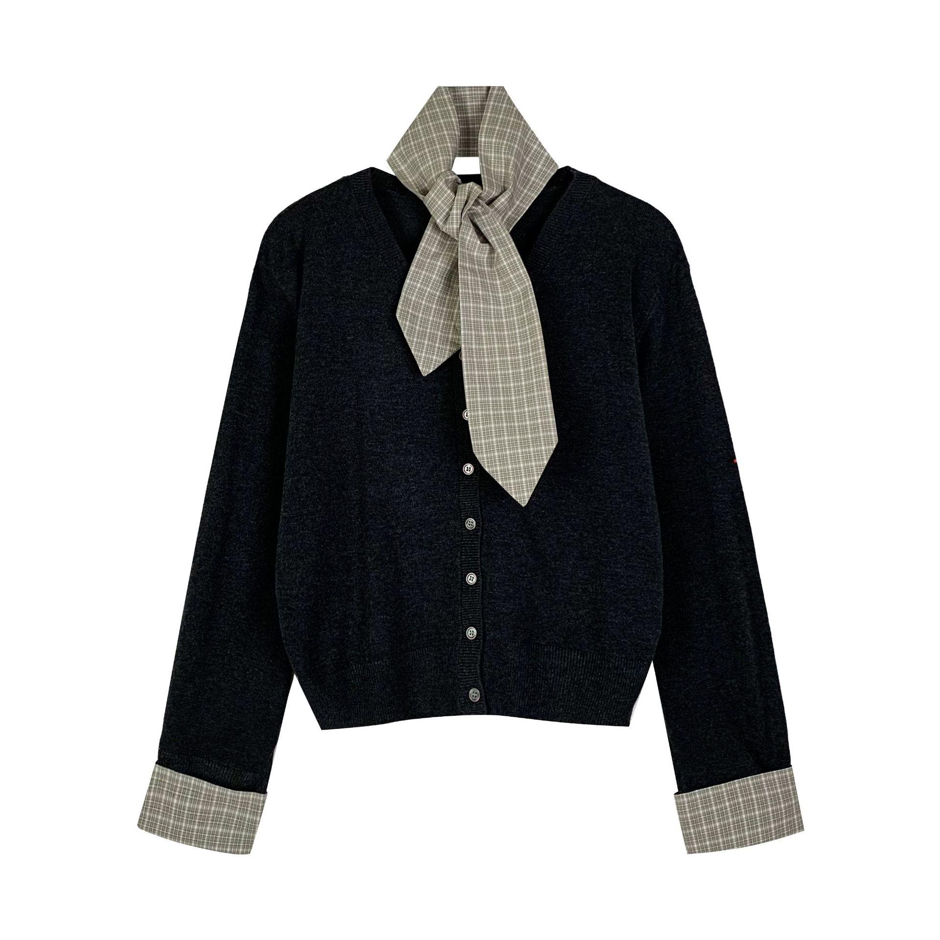 

Женский вязаный кардиган MOXI в корейском стиле с V-образным вырезом и шарфом в подарок - Коллекция весна 2025 One Size